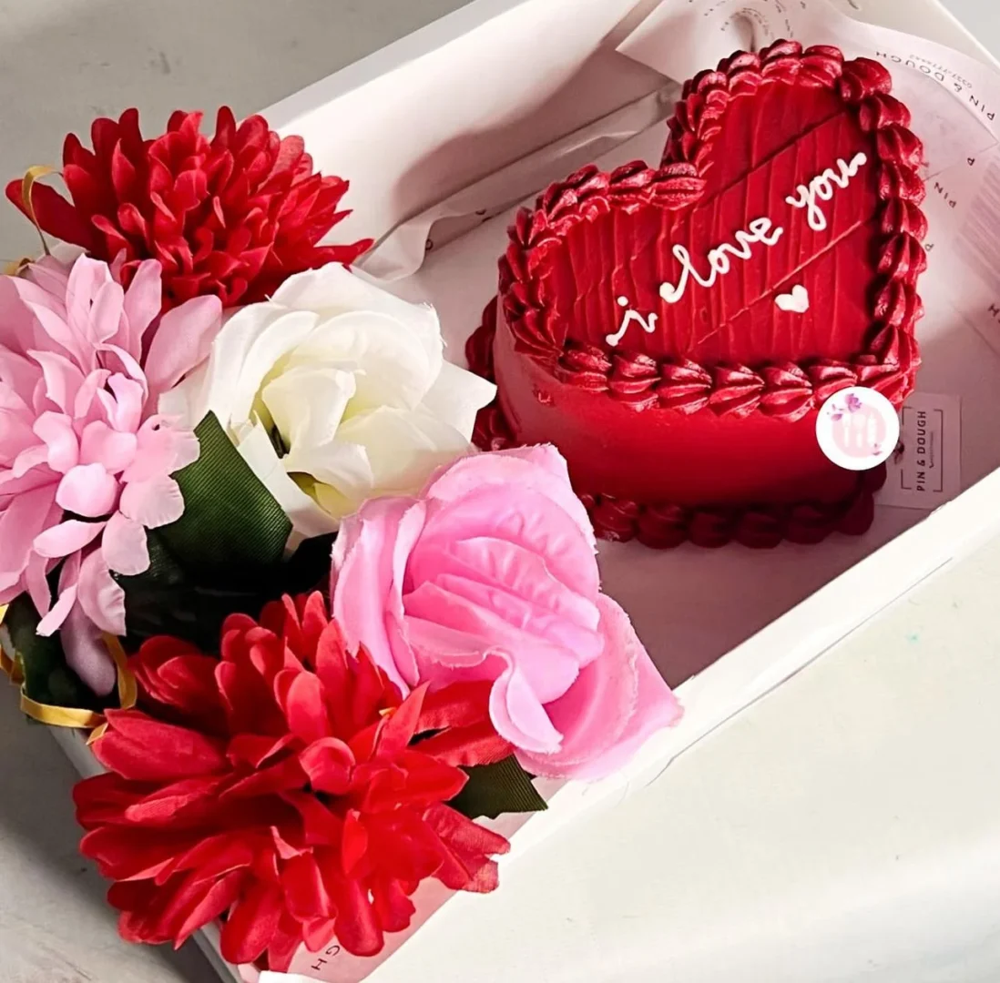 Pin & Dough Heart and Flower Box