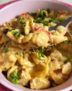 creamy pasta with cherry tomatoes and chicken