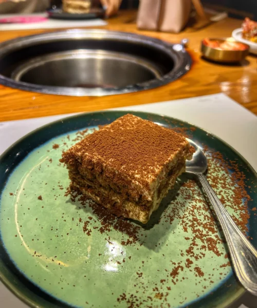 tiramisu banchan